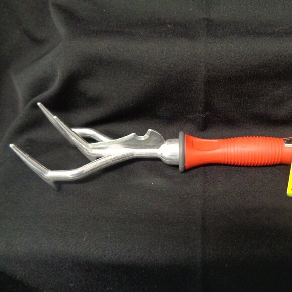 Garden Weasel planter/digger/cultivator, weeder!  Amazing tool has multi-sided - Picture 1 of 5